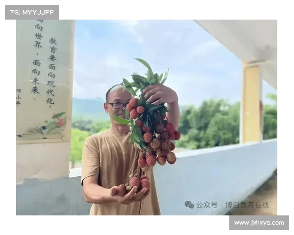 获取白色浆果的五大技巧与方法助你轻松采摘优质果实 获取白色浆果的五大技巧与方法助你轻松采摘优质果实